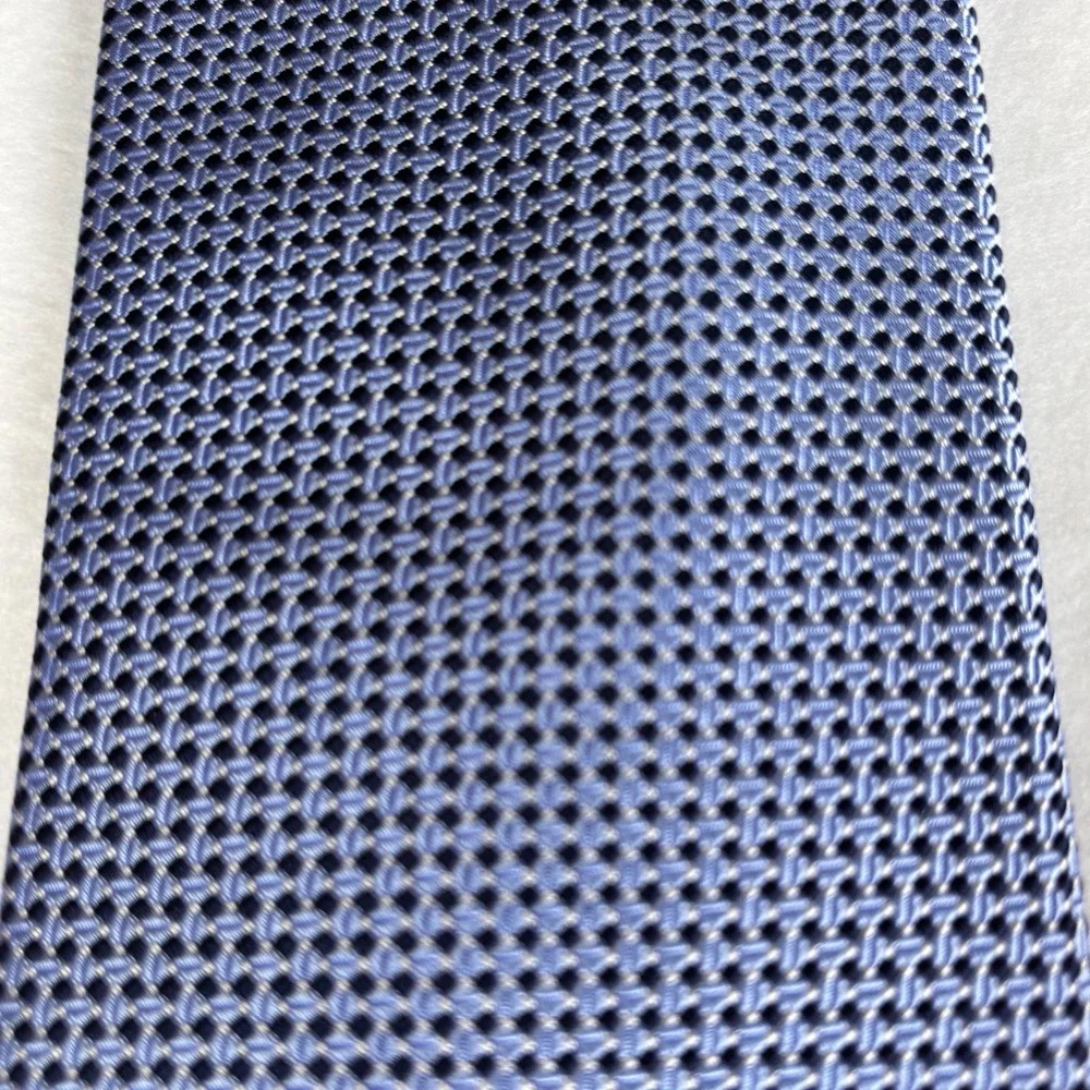 Jos A. Bank Mens Neck Tie Signature Collection‎ Blue Textured Professional